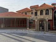 Casa en renta en Contry Tesoro, Monterrey, Nuevo León