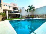 Casa en renta en Cuernavaca con alberca, jardin y vigilancia