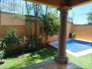 CASA EN RENTA EN CUERNAVACA, EN UN NIVEL EN DELICIAS, A...