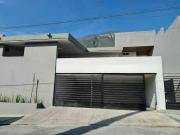 Casa en Renta en Cumbres 2do