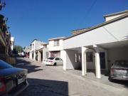 CASA EN RENTA EN CUMBRES