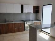 CASA EN RENTA EN CUMBRES DEL LAGO GALA