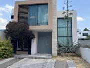 Casa en renta en Cumbres del Lago, Juriquilla