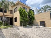 Casa en renta en Cumbres del Lago, Querétaro