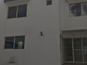 CASA EN RENTA EN CUMBRES DV 7QGFZ