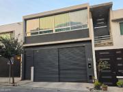 CASA EN RENTA EN CUMBRES ELITE