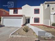 Casa EN RENTA EN CUMBRES II