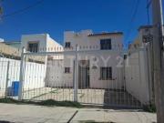 Casa en Renta en cumbres universidad