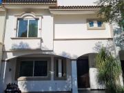 Casa en renta en Del Pilar Residencial, Tlajomulco de...