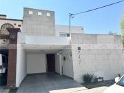 Casa en renta en Del Valle, San Pedro Garza García,...