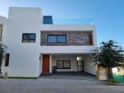 Casa en renta en Desarrollo del Pedregal, San Luis...