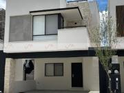 Casa en renta en El Barro, Monterrey, Nuevo León