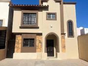 CASA EN RENTA EN EL CONQUISTADOR