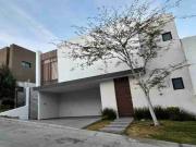 Casa en Renta en EL MOLINO