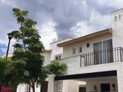 Casa en RENTA en el Refugio Paseo Santorini