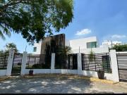 Casa en renta en el Residencial El Country, Centro,...