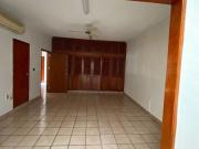 CASA EN RENTA EN EL RETIRO