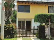 Casa en renta en Flores Magon con alberca