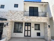 Casa en Renta en Fracc. Lombardía