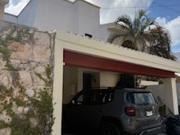 Casa en renta en Fracc. Monte Alban, norte de Mérida