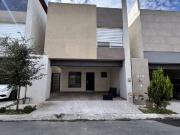 CASA EN RENTA EN FRACC, MONTENOVA SECTOR BERLIN