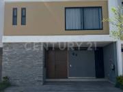 Casa en Renta en Fracc. Soare II, Zapopan, Jalisco. DV 8A783