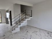 CASA EN RENTA EN FRACC. VILLAS DEL CAMPO CALIMAYA A 15...