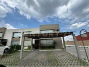 Casa en Renta en Fraccionamiento Bosques de Las Fuentes,...