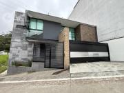 Casa en Renta en Fraccionamiento Cumbres Animas