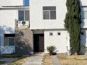 Casa en Renta en Fraccionamiento La Toscana, Querétaro