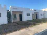 casa en renta en fraccionamiento las Américas de dos...