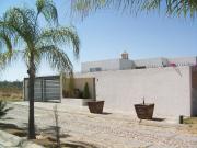 Casa en Renta en fraccionamiento Lomas de Comanjilla,...