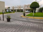 Casa en Renta en Fraccionamiento Privado con Seguridad...