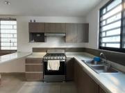 CASA EN RENTA EN FRACCIONAMIENTO VALLE DEL JAGUAR