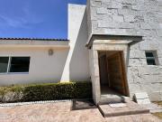 Casa en renta en Fraccionamiento Villas del Mes?n,...