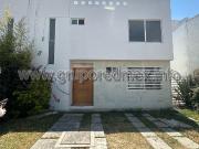 Casa en renta en fraccionamiento Villas Palmira,...