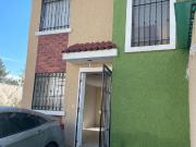 CASA EN RENTA EN GIRASOLES ELITE