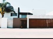 CASA EN RENTA EN HACIENDA SANTA FE