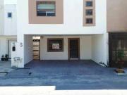 Casa en renta en Iltamarindo, Apodaca, Nuevo León
