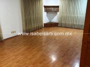 CASA EN RENTA EN JURICA