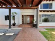 CASA EN RENTA EN JURIQUILLA CERCA DEL CHEDRAUI SELECTO,...