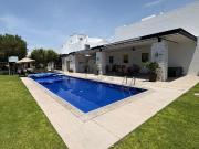 Casa en renta en Juriquilla, en condominio con alberca