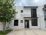 Casa en renta en Juriquilla Torre de Piedra