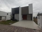 CASA EN RENTA EN LA CAMPIÑA DEL BOSQUE LEÓN GUANAJUATO