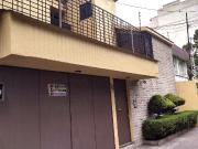 CASA EN RENTA EN LA DEL VALLE