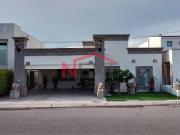 CASA EN RENTA EN LA ENCANTADA RESIDENCIAL