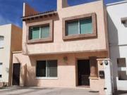 Casa en renta en La Rioja Cerrada San Vicente 105...