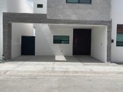 Casa en renta en La Toscana Residencial, Torreón,...
