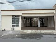 Casa en renta en Las Brisas, al sur de Monterrey