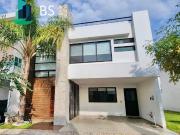 Casa en renta en Lomas de Angelópolis II, San Andrés...